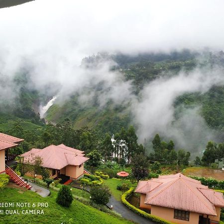 Aranyaka Resorts Munnar Buitenkant foto