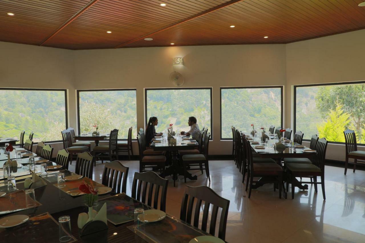 Aranyaka Resorts Munnar Buitenkant foto