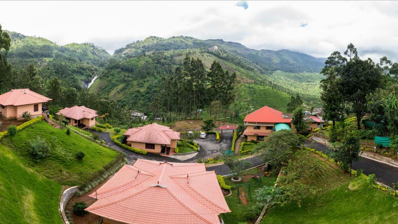 Aranyaka Resorts Munnar Buitenkant foto