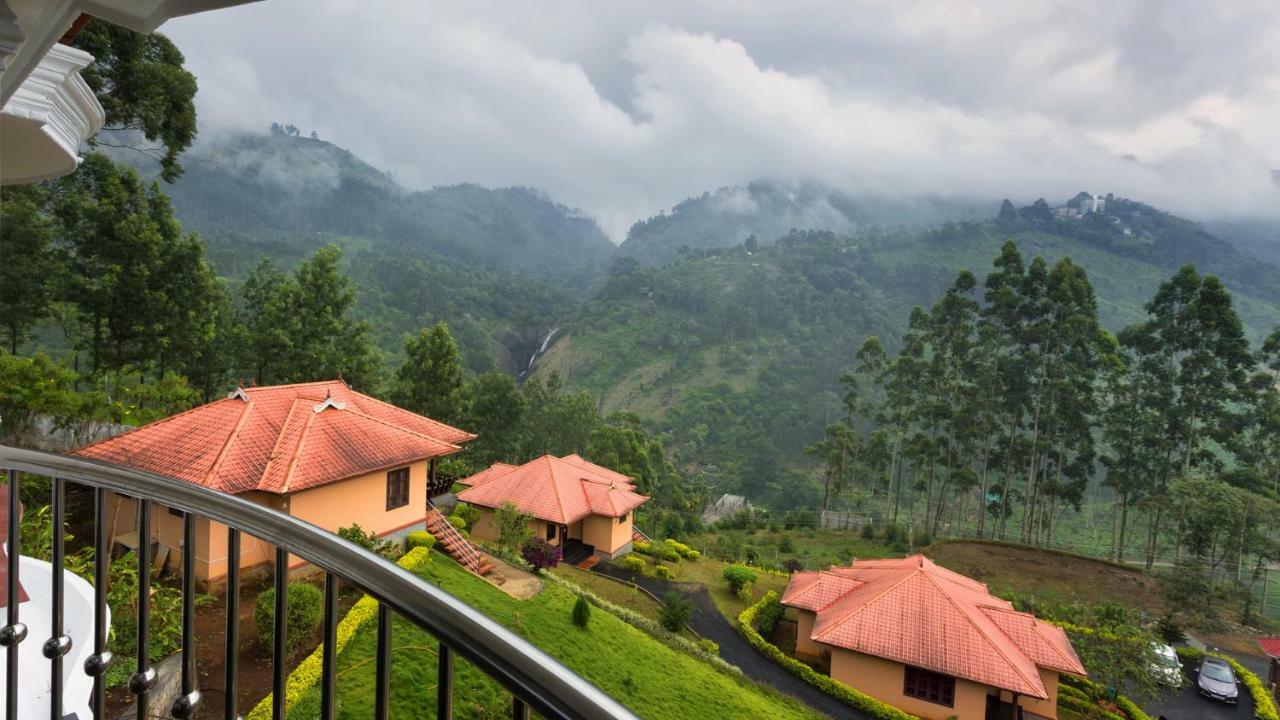 Aranyaka Resorts Munnar Buitenkant foto